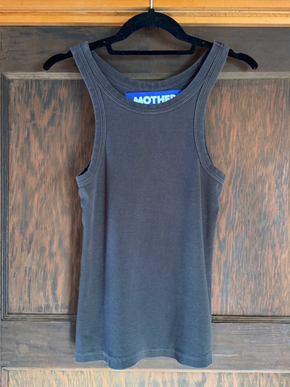 MOTHER The Chin Ups tank top in Faded Black size S